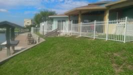 Powder Coated Aluminum Fencing